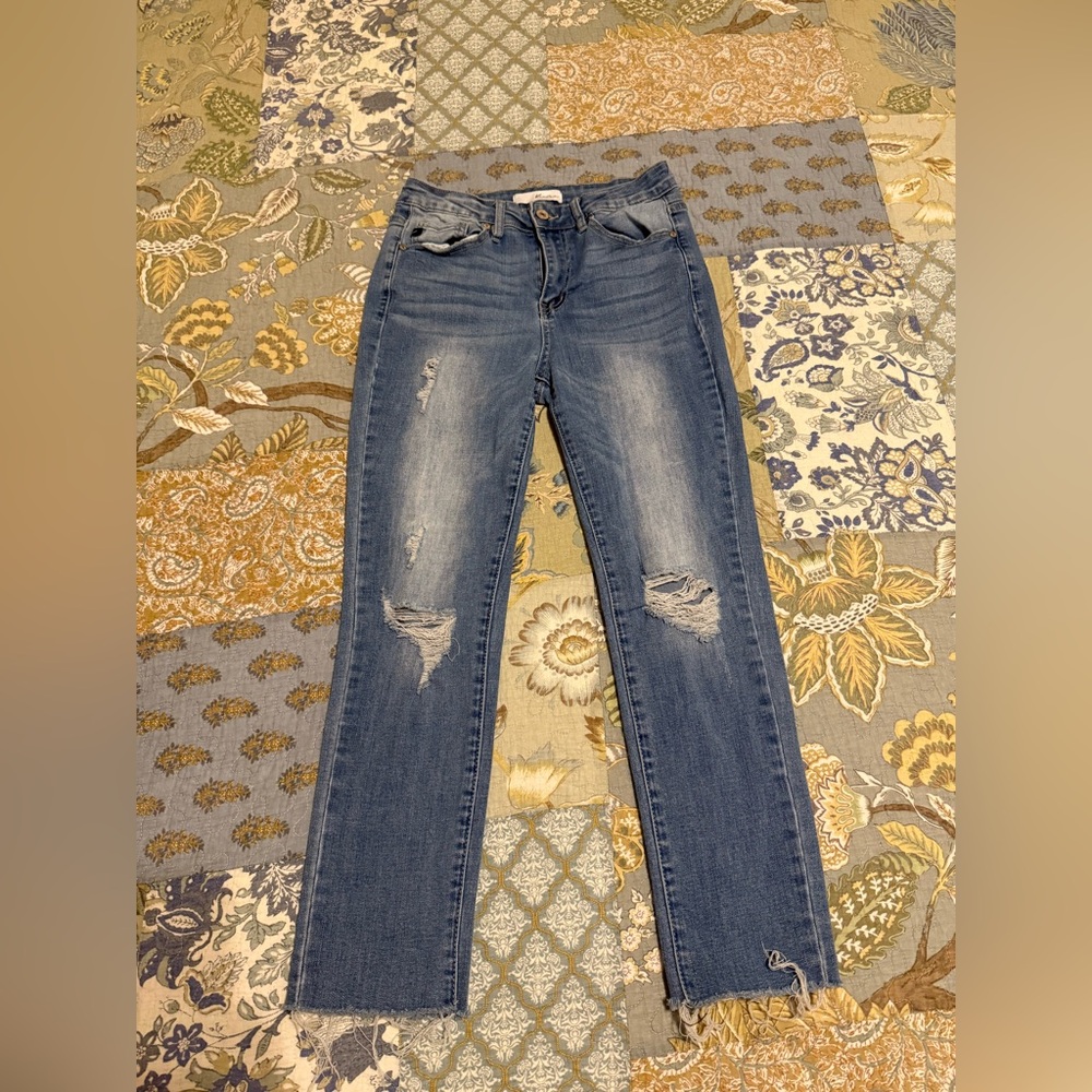 KanCan Distressed Skinny Jeans in Blue